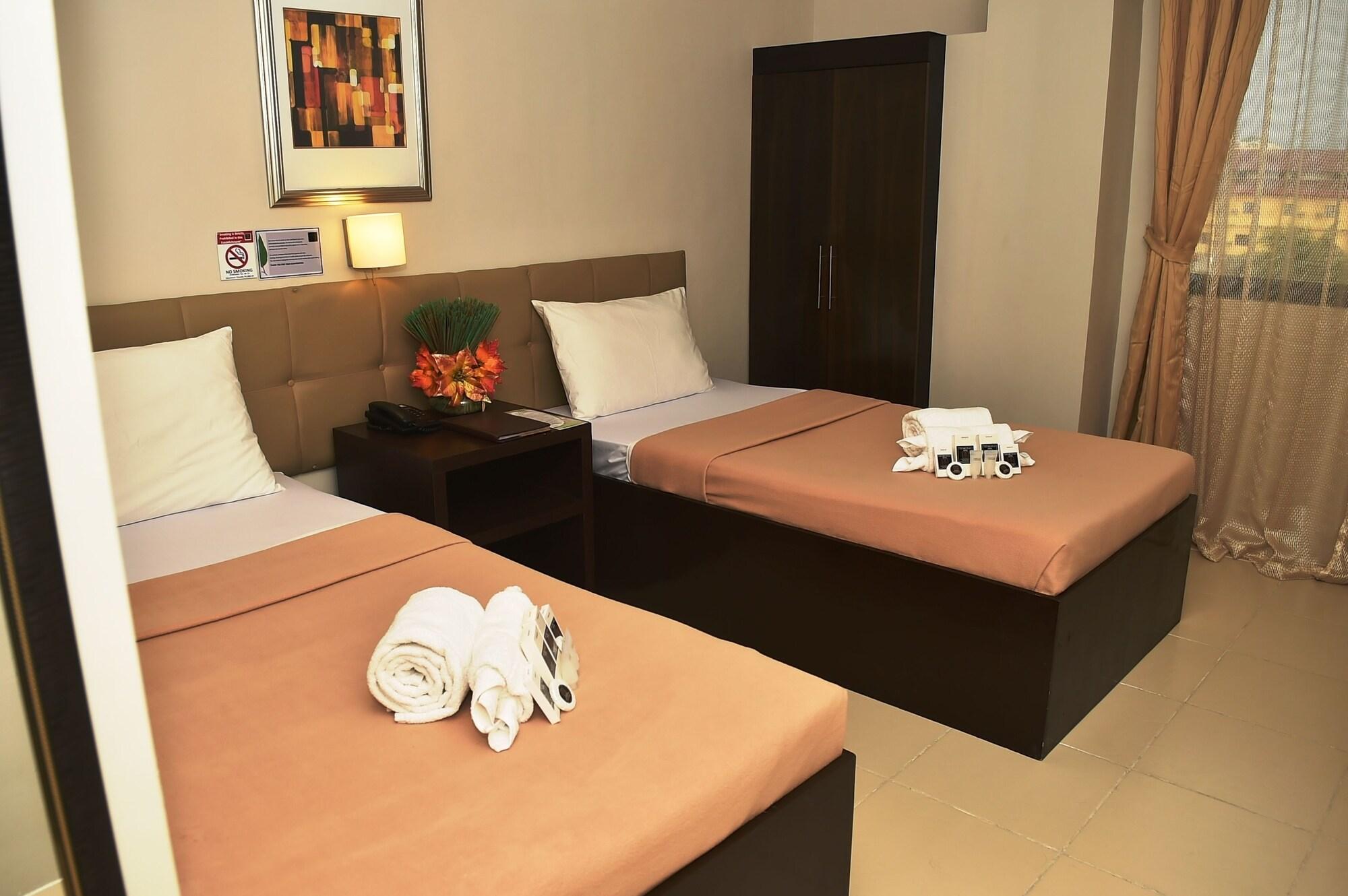 Columbus Plaza Hotel General Santos City Exterior foto